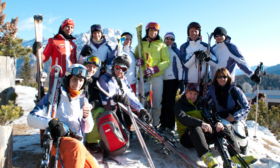 tutti pronti per una fantastica giornata di sci con Isolde Kostner
