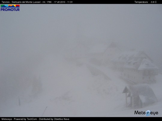 Neve su Monte Lussari 1700m